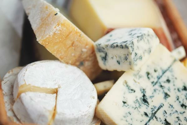 The Largest Import Markets for Cheese and Curd