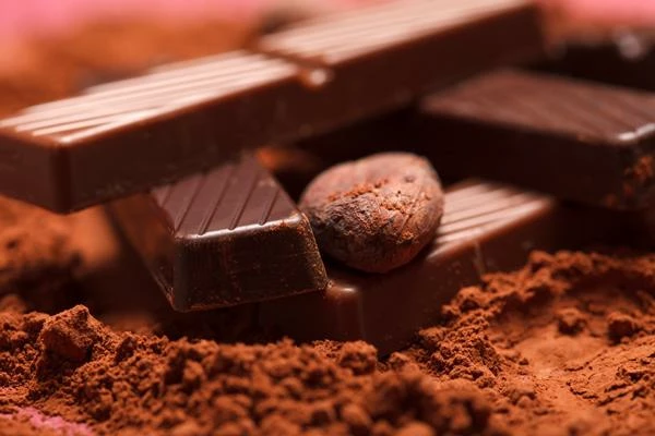 Low Imports of UK Chocolate Drop to $283M in December 2023